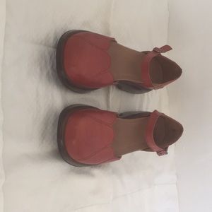 Red Dansko Mary Janes like new! Size 39